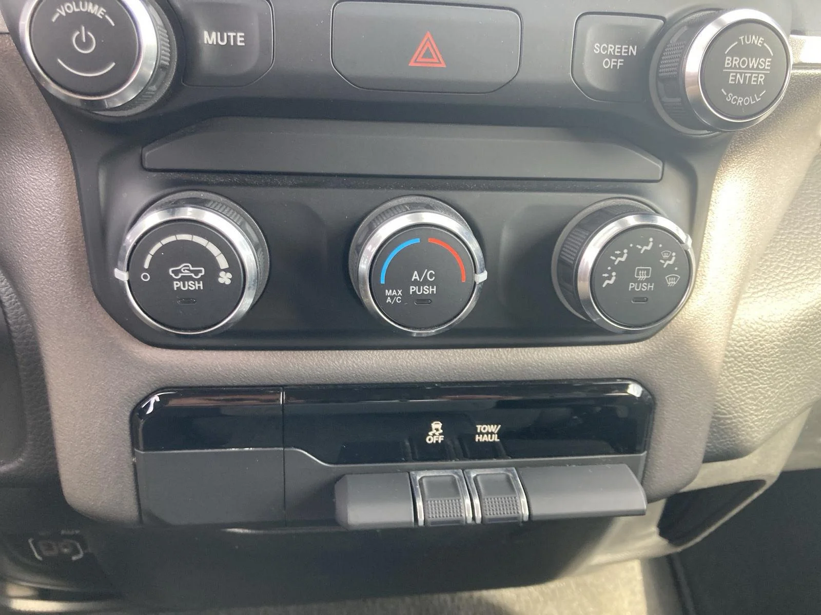 Used 2020 Bright White Clearcoat Ram Big Horn image 18
