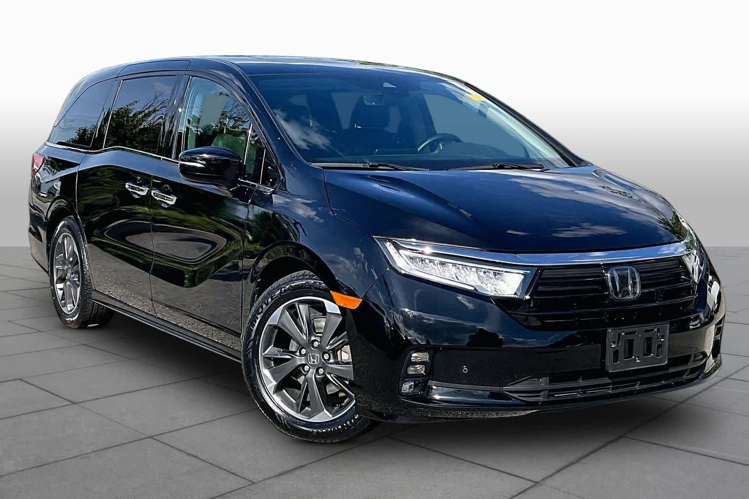 Used 2024 Crystal Black Pearl Honda Elite image 3