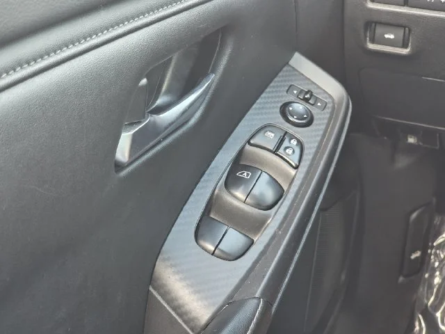 Certified Used 2022 Electric Blue Metallic Nissan SV image 17