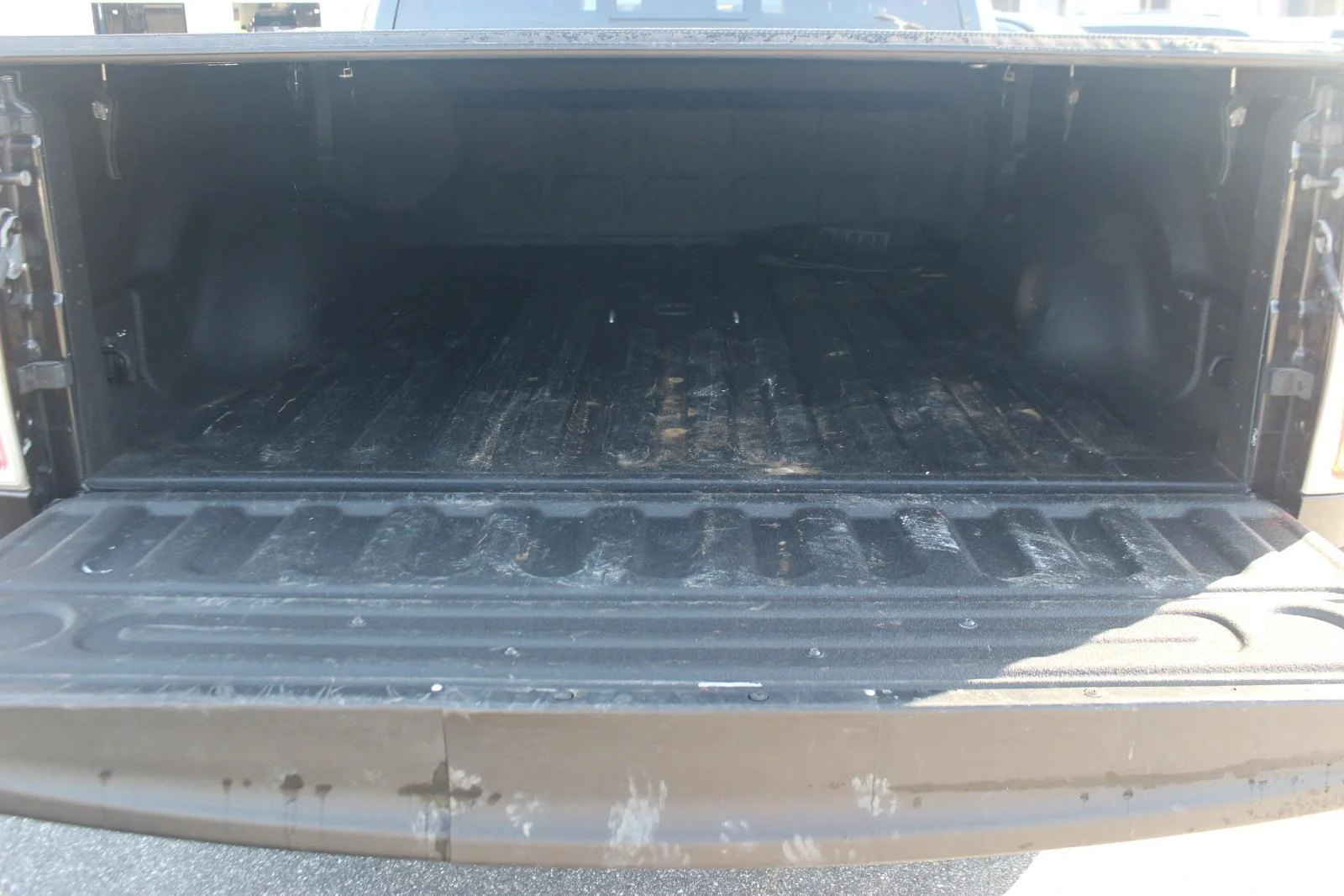 Used 2017 Black Ram Laramie image 13