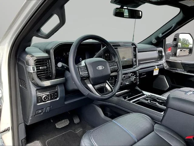 New 2026 Star White Metallic Tri-Coat Ford F-250® Platinum® image 48