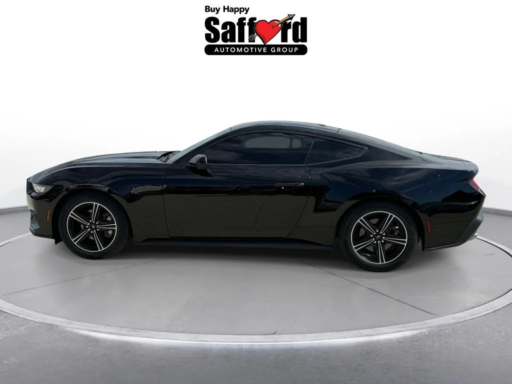 Used 2025 Black Ford EcoBoost image 4