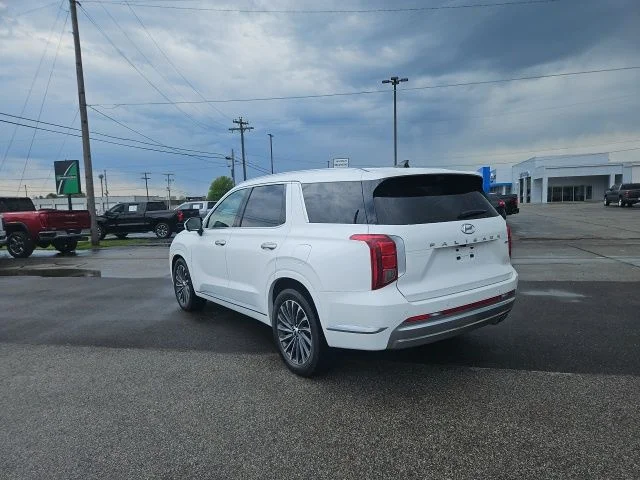 Used 2023 White Hyundai Calligraphy image 8