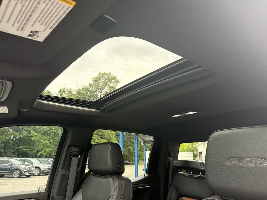 Used 2024 Sterling Metallic GMC AT4 image 19