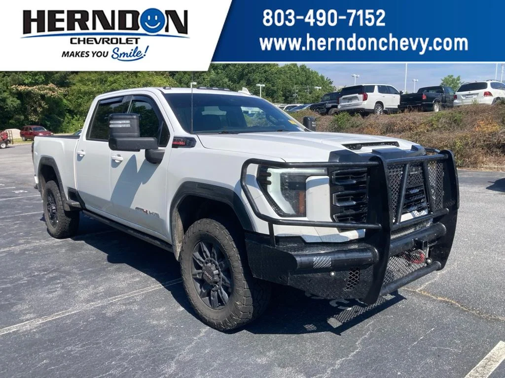 2024 GMC Sierra 4WD Crew Cab Standard Box AT4's photo