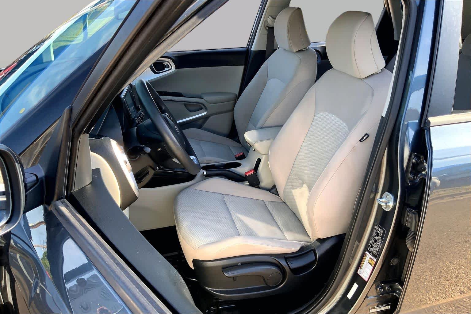 Pre-Owned 2020 Kia Soul LX