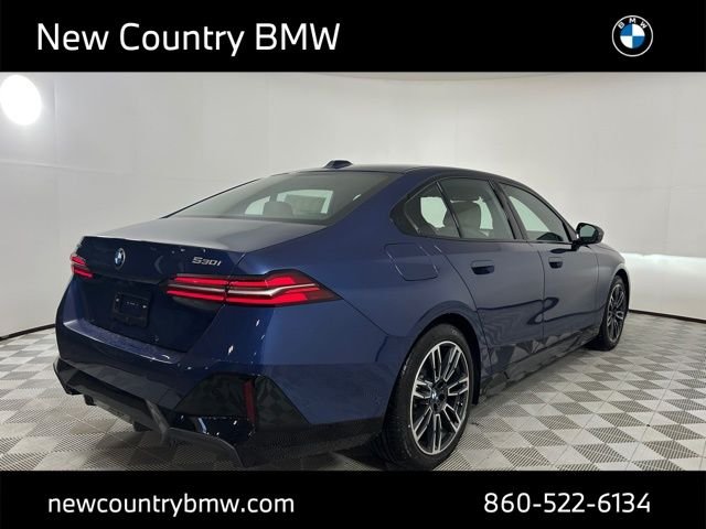 2026 BMW 5 Series 530i - Photo 7
