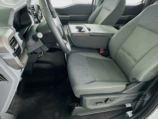 New 2026 White Ford XLT image 9