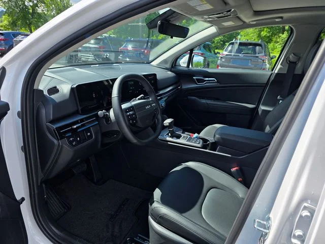 New 2026 Glacial White Pearl Kia EX image 14