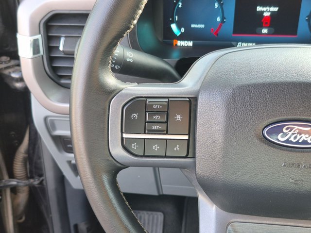 Used 2025 Black Metallic Ford XLT image 50