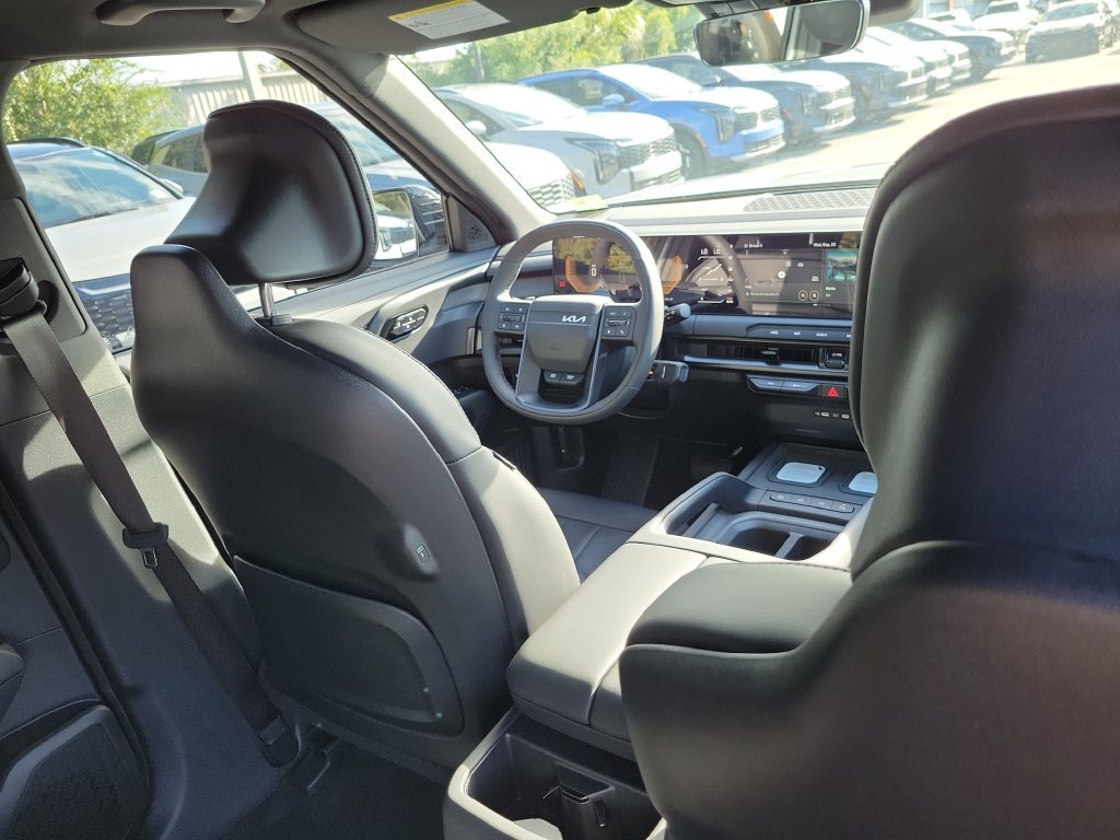 New 2027 Wolf Gray Kia X-Line EX image 14