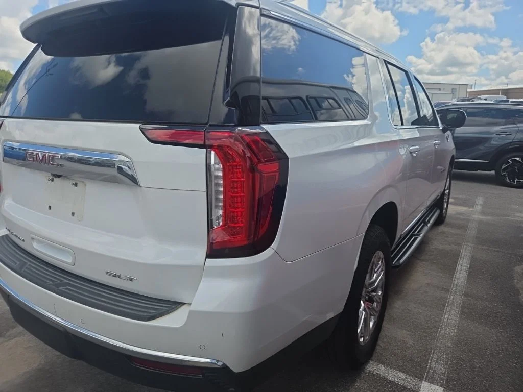 Certified Used 2023 White GMC SLT image 5