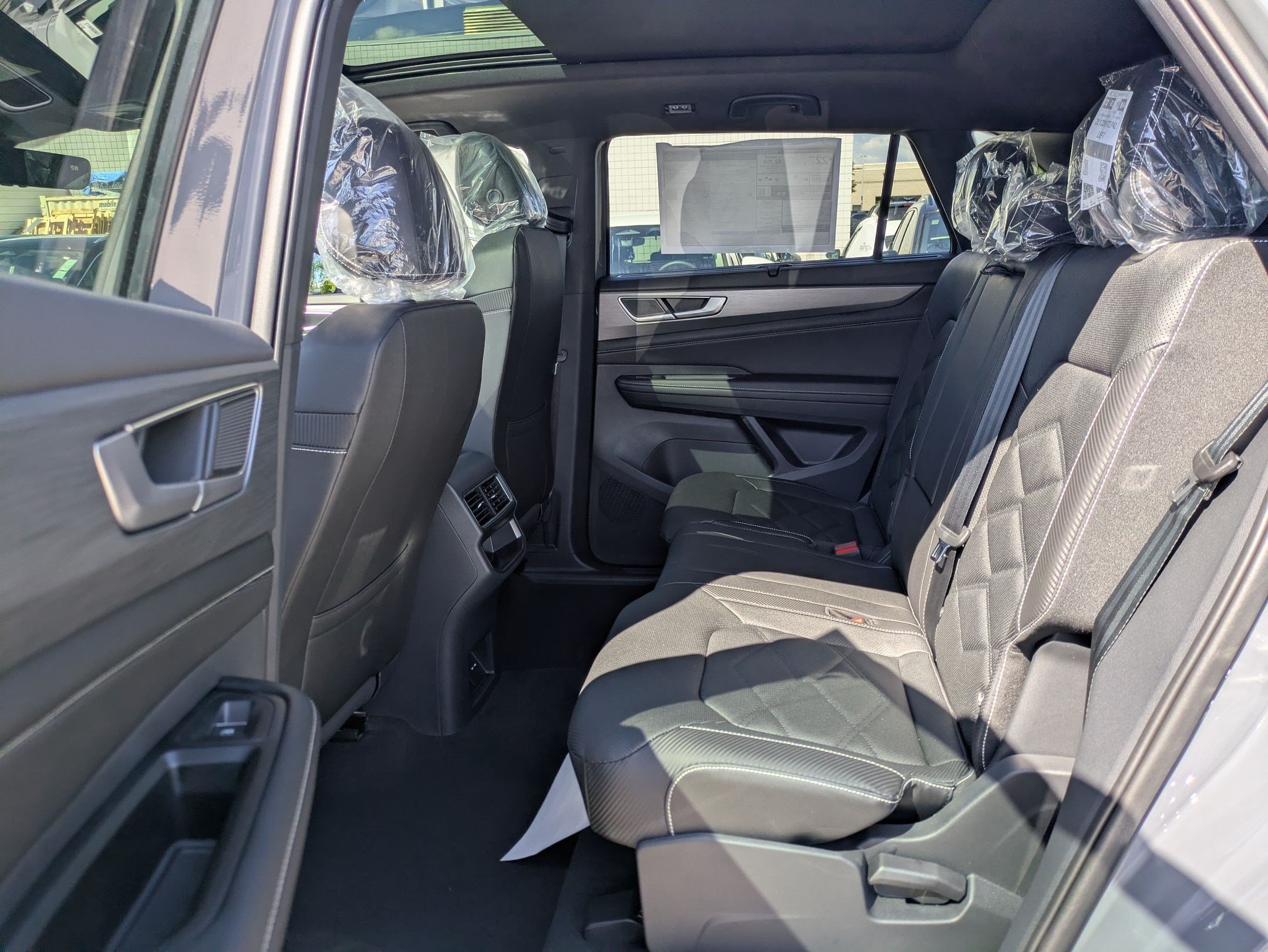 New 2026 Pure Gray Volkswagen 2.0T SE w/Technology image 14