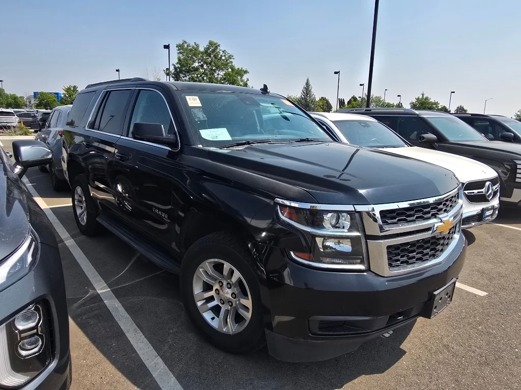 Used 2020 Black Chevrolet LT image 9