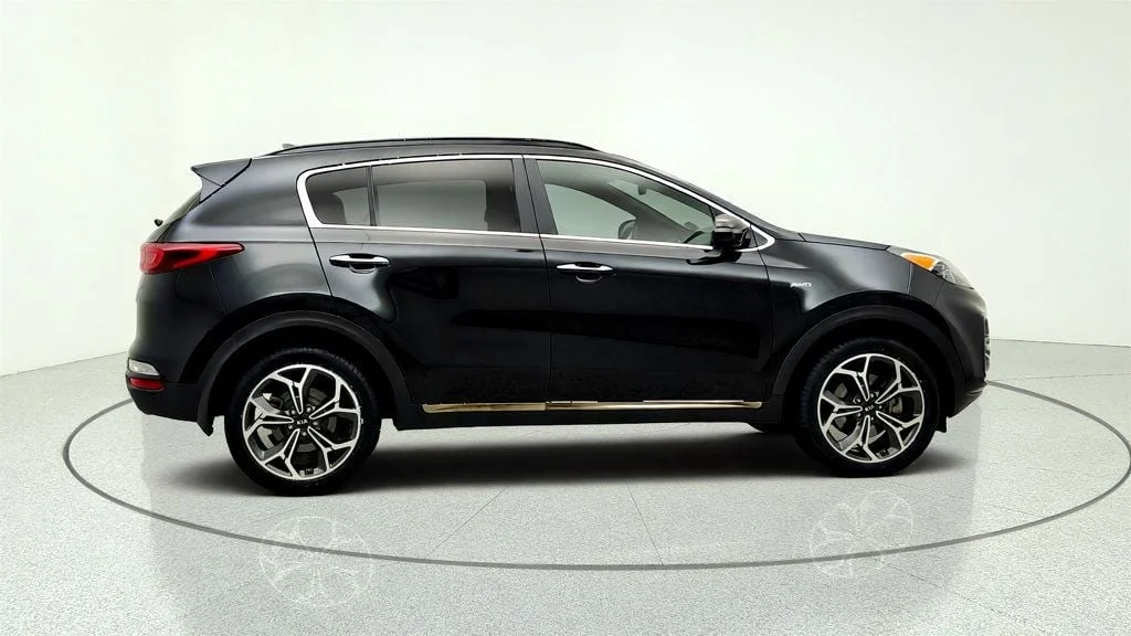 Used 2021 Black Cherry Kia SX Turbo AWD image 4