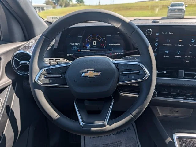 2027 Chevrolet Equinox LT - Photo 14