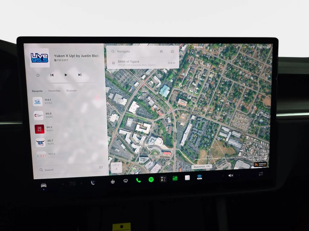 Used 2025 Stealth Gray Tesla Base image 25