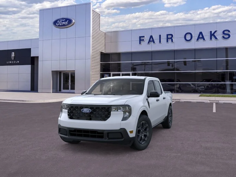 New 2026 Space White Metallic Ford XLT image 2