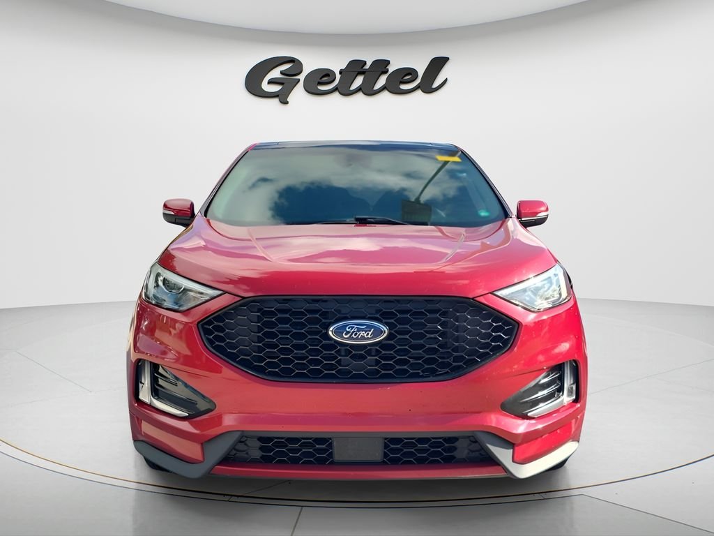Used 2020 Red Ford ST Line image 5