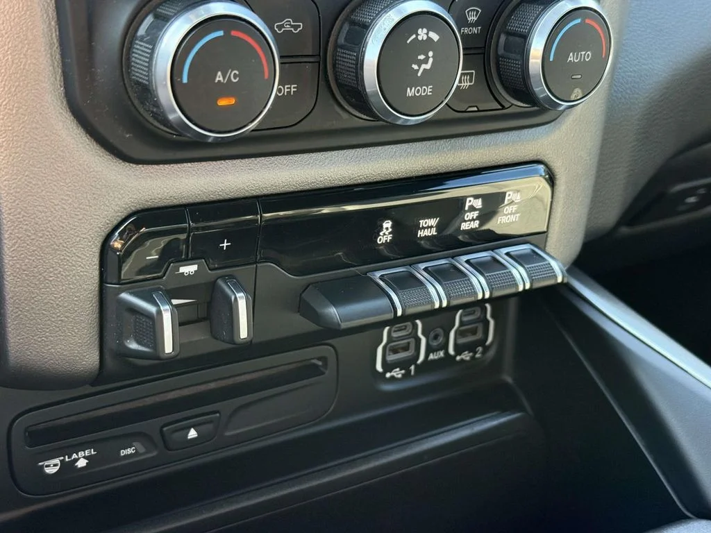 Used 2019 Black Ram Big Horn/Lone Star image 30