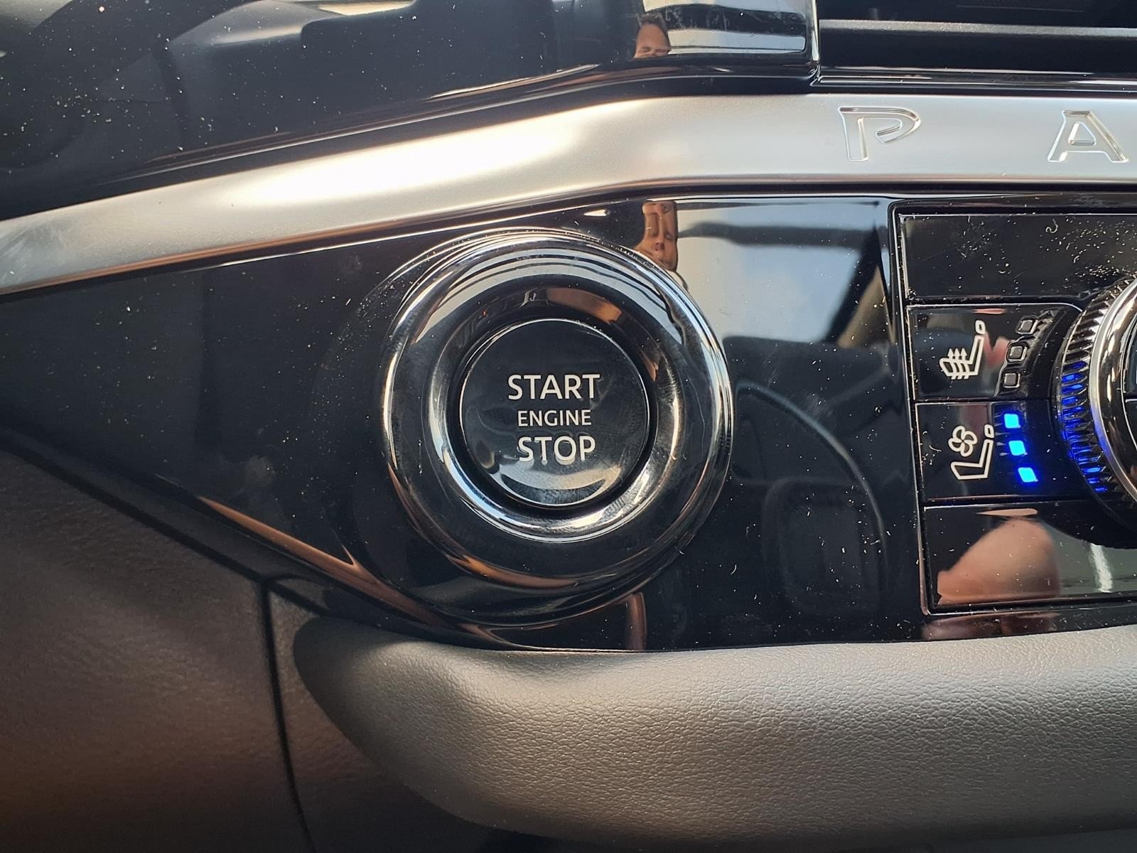 2026 Nissan Pathfinder Platinum Black at Robbins Nissan