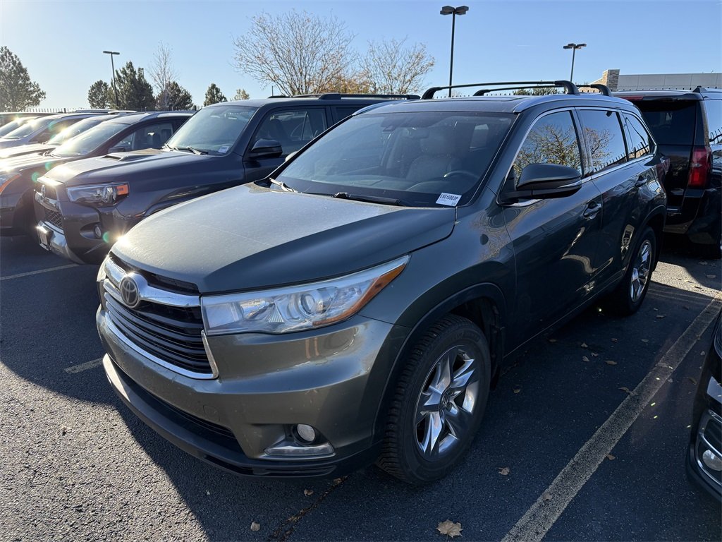 2014 Toyota Highlander Limited Platinum photo 2