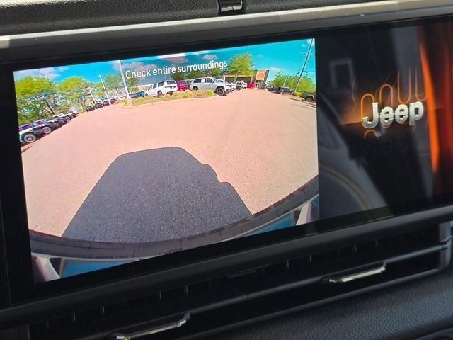 New 2026 Joose Exterior Paint Jeep Sport S image 6