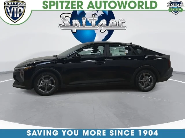 New 2027 Aurora Black Pearl Kia LXS image 10