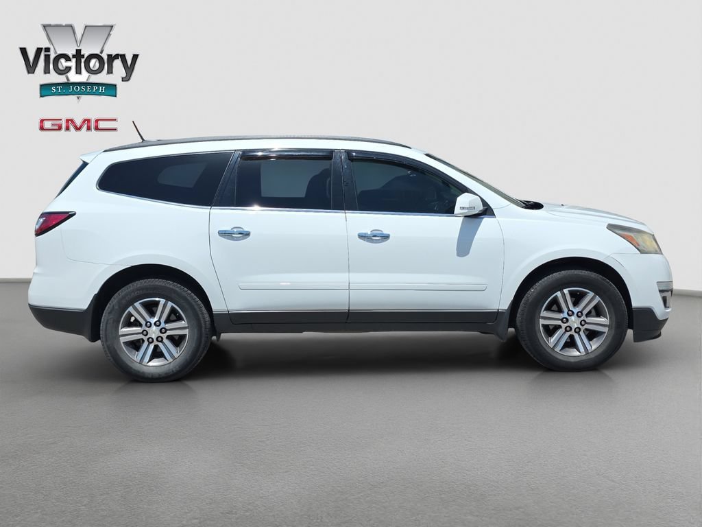 Used 2016 SUMMIT WHITE Chevrolet LT image 17