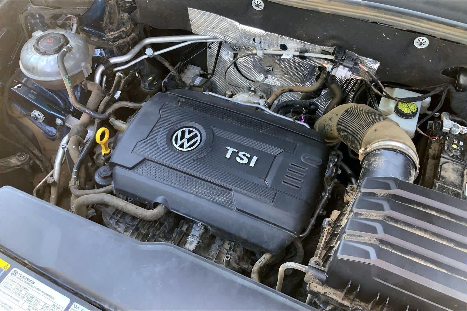Used 2023 Tourmaline Blue Metallic Volkswagen 2.0T SE w/Technology image 34