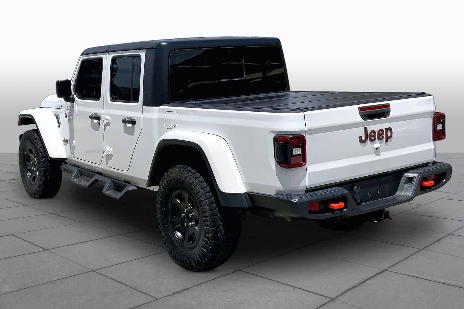 Used 2021 Bright White Clearcoat Jeep Mojave image 12