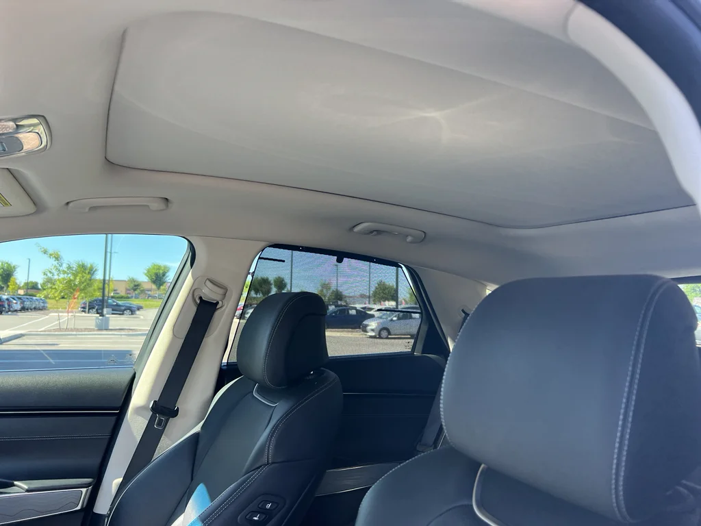 Used 2022 Uyuni White Genesis 2.5T image 5