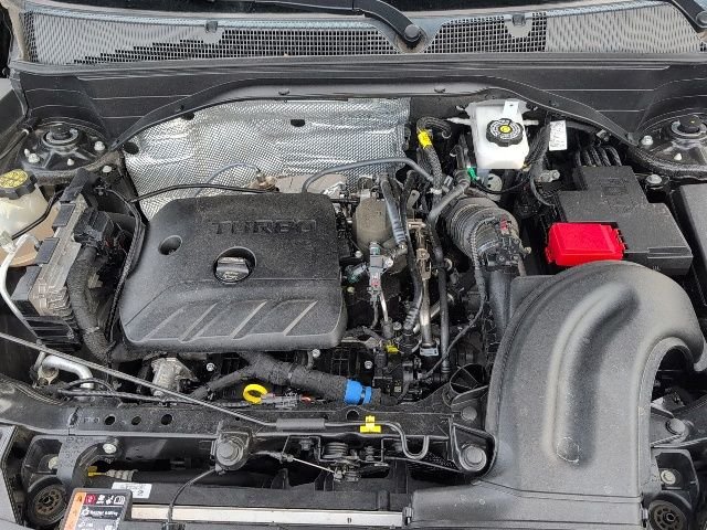 Used 2025 Black Metallic Chevrolet LT image 22