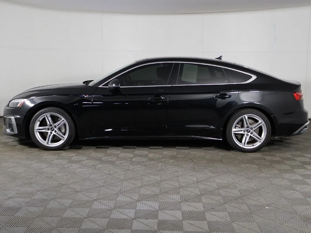 Used 2022 Black Audi Premium Plus image 18