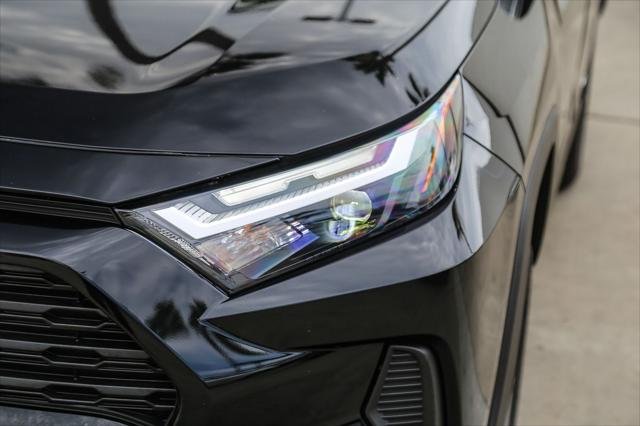 Certified Used 2025 MIDNIGHT BLACK METALLIC Toyota  image 10