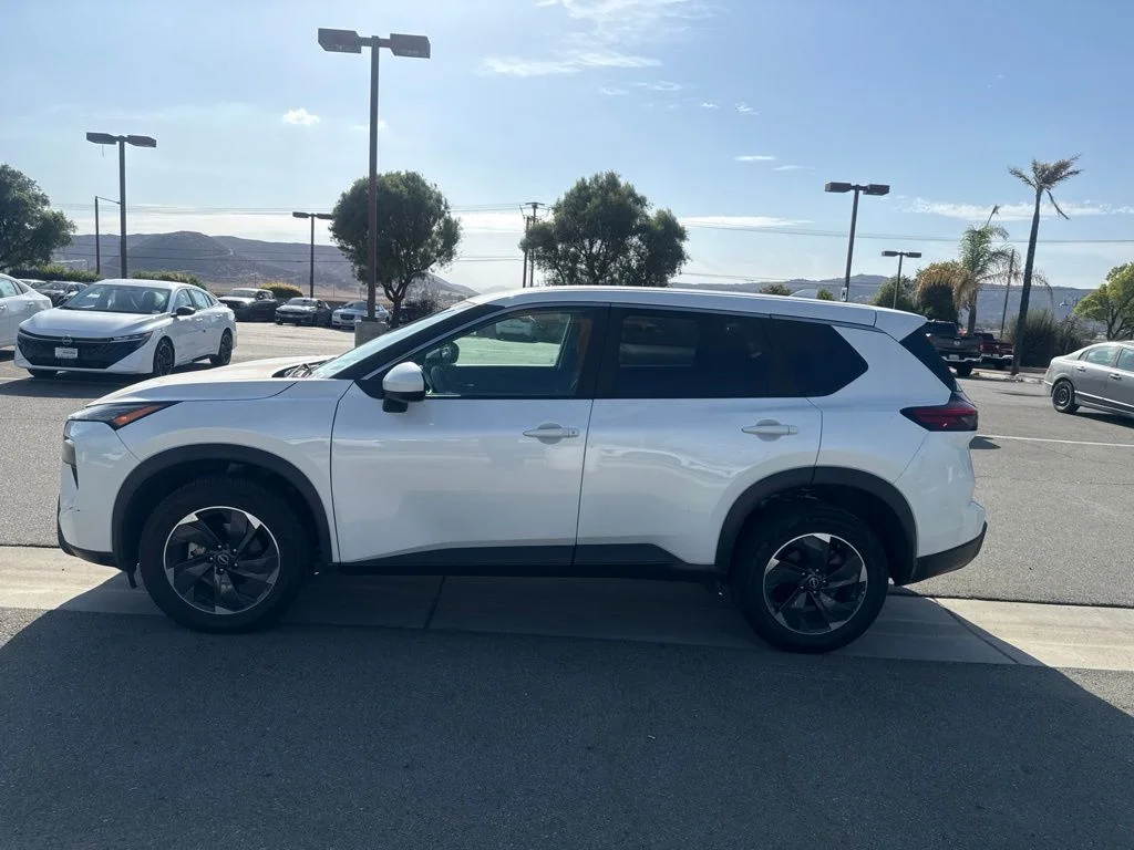 Used 2024 White Nissan SV image 8