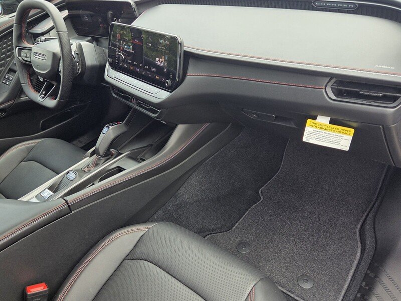 New 2026 Diamond Black Crystal Pearlcoat Dodge SCAT PACK PLUS 2-DOOR AWD image 15