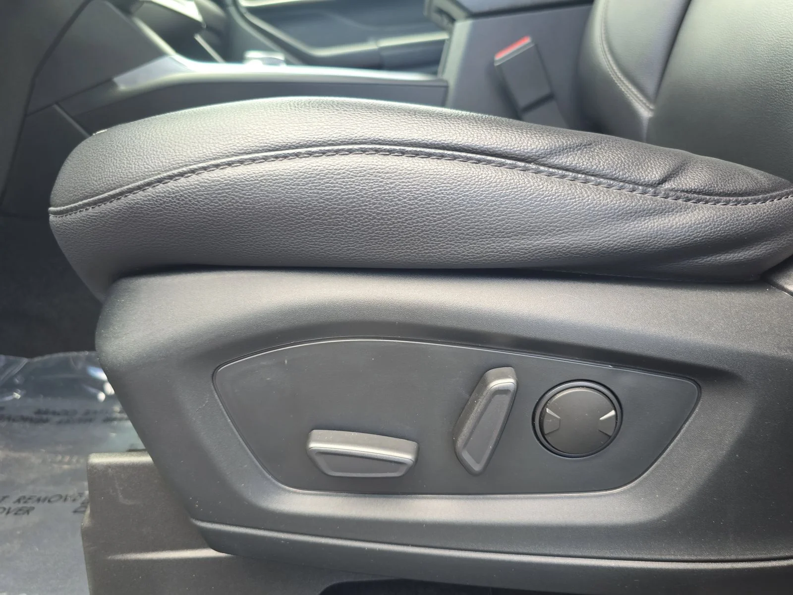 Used 2020 Red Ford XLT image 20