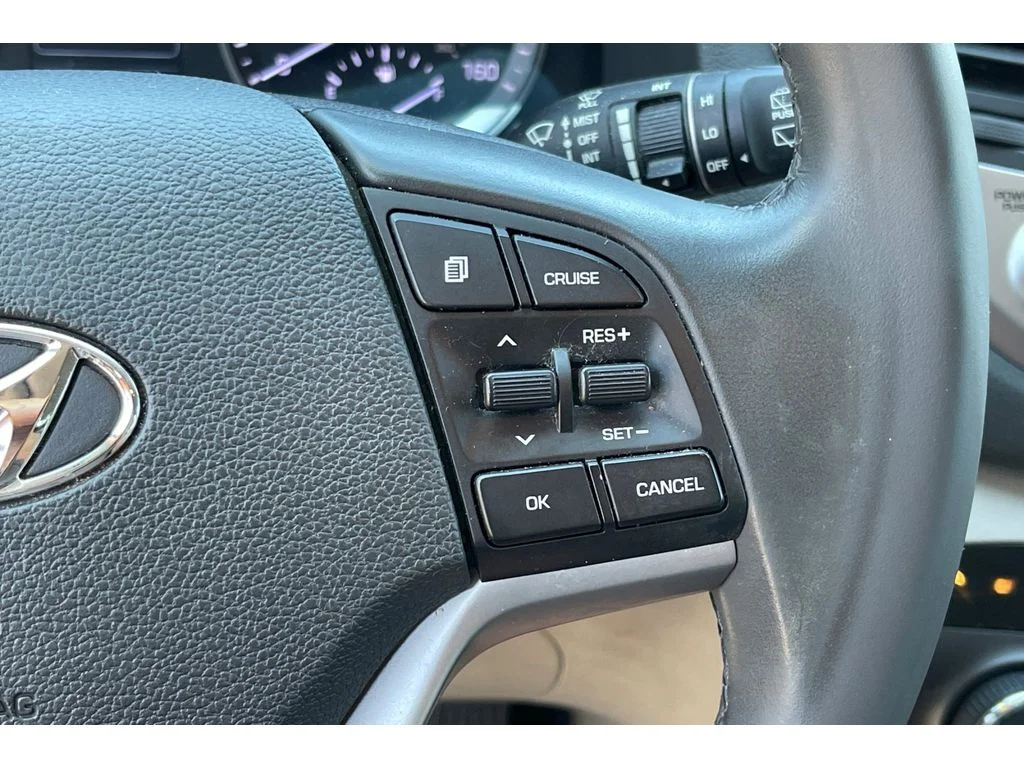 Used 2017 Coliseum Gray Hyundai Sport image 36