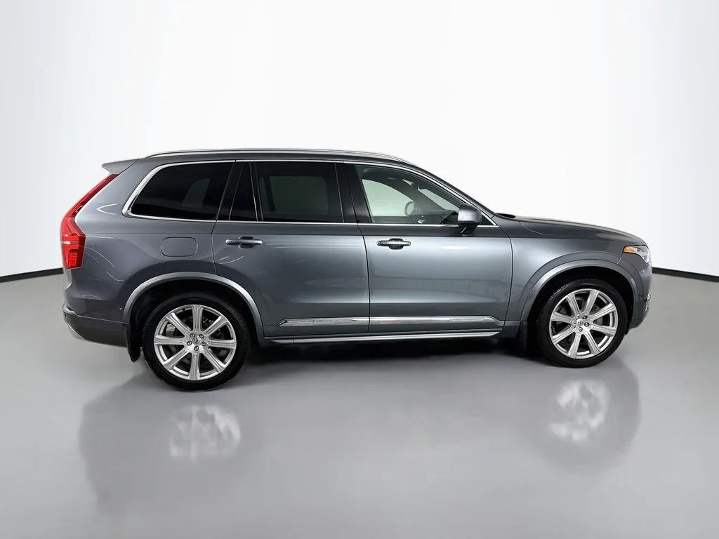 Used 2017 Osmium Gray Metallic Volvo T6 Inscription image 8