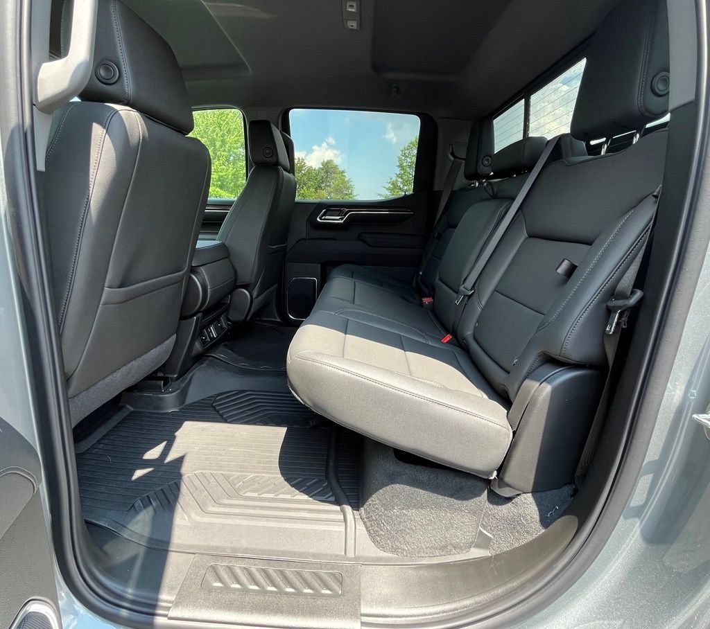 New 2026 Sterling Gray Metallic Chevrolet LT image 13
