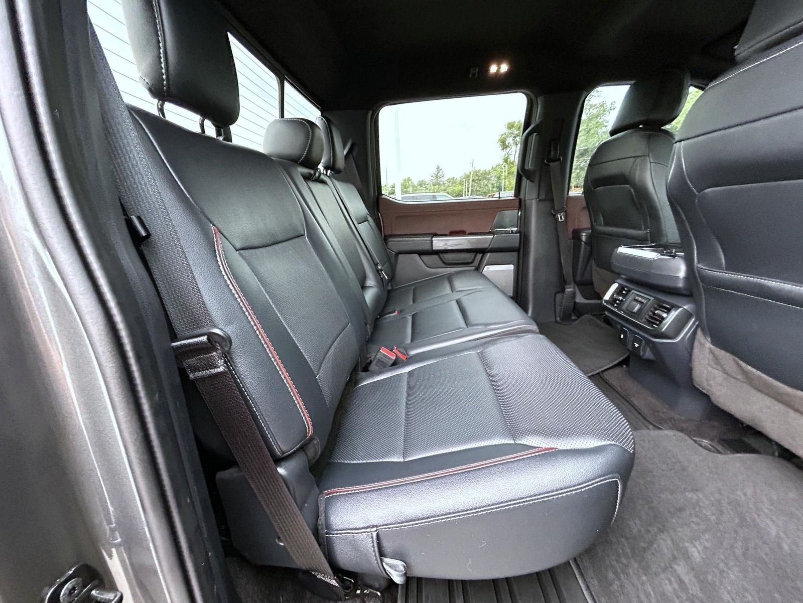 Used 2023 Gray Ford Lariat image 18
