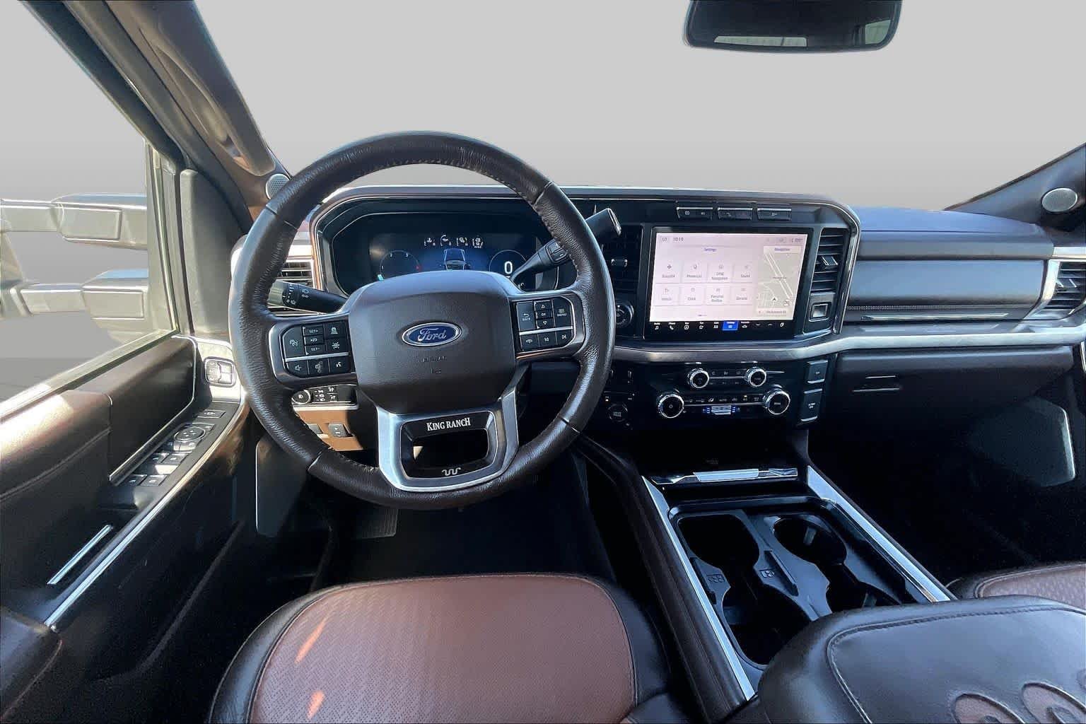 Used 2023 Star White Metallic Tri-Coat/Stone Gray Ford King Ranch image 14