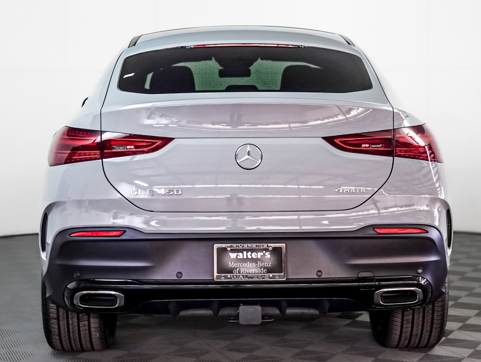 New 2026 MANUFAKTUR Alpine Grey Mercedes-Benz GLE 450 image 13