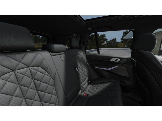 New 2026 Mineral White Metallic BMW xDrive40i image 12