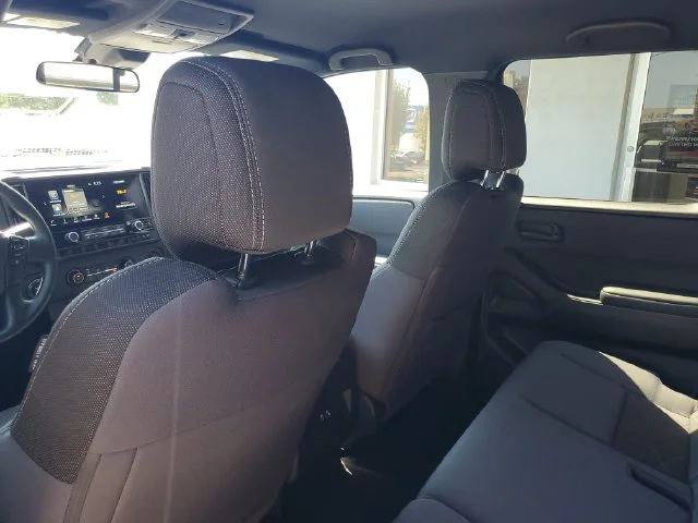 2026 Nissan Frontier SV - Photo 32