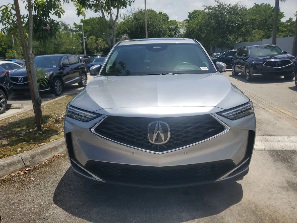 Used 2025  Acura Technology Package image 2