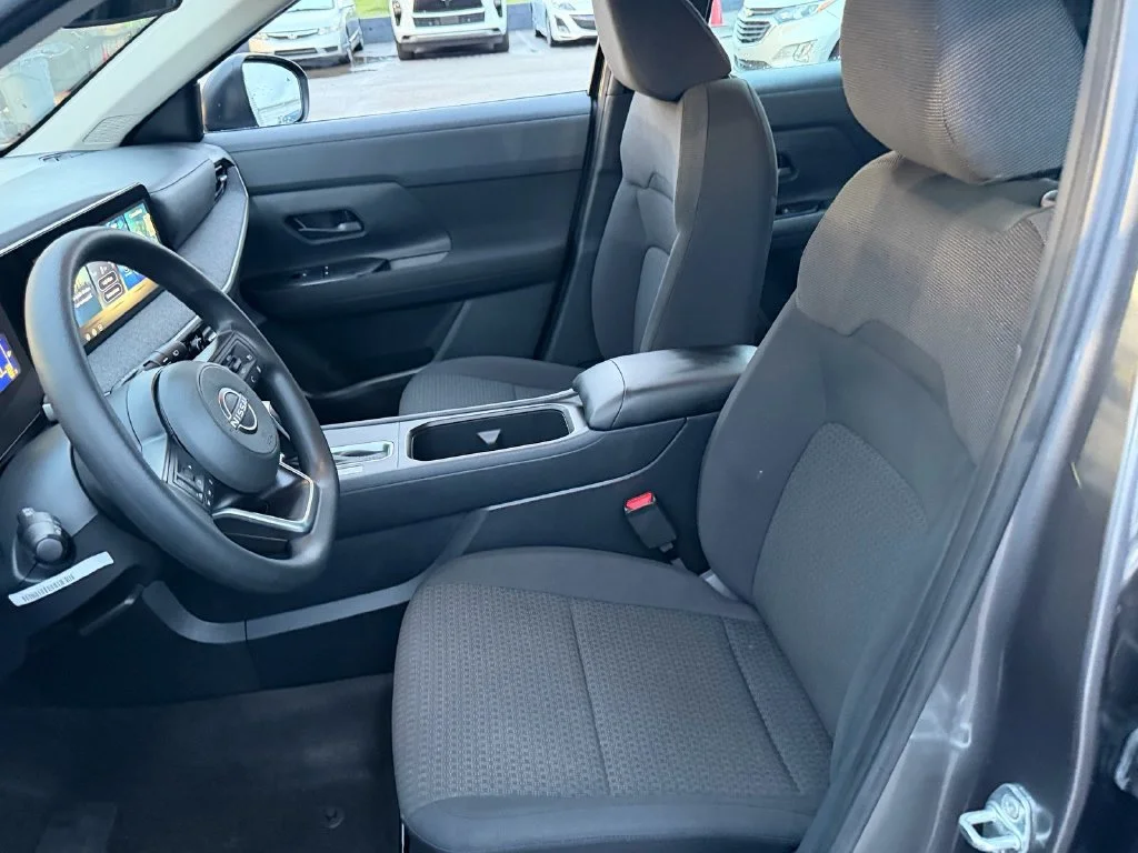 Used 2026 Gray Nissan S image 10