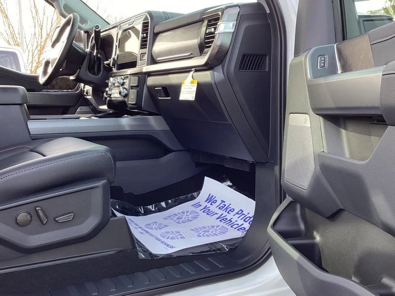 New 2026 Star White Metallic Tri-Coat Ford F-350® Lariat® image 27
