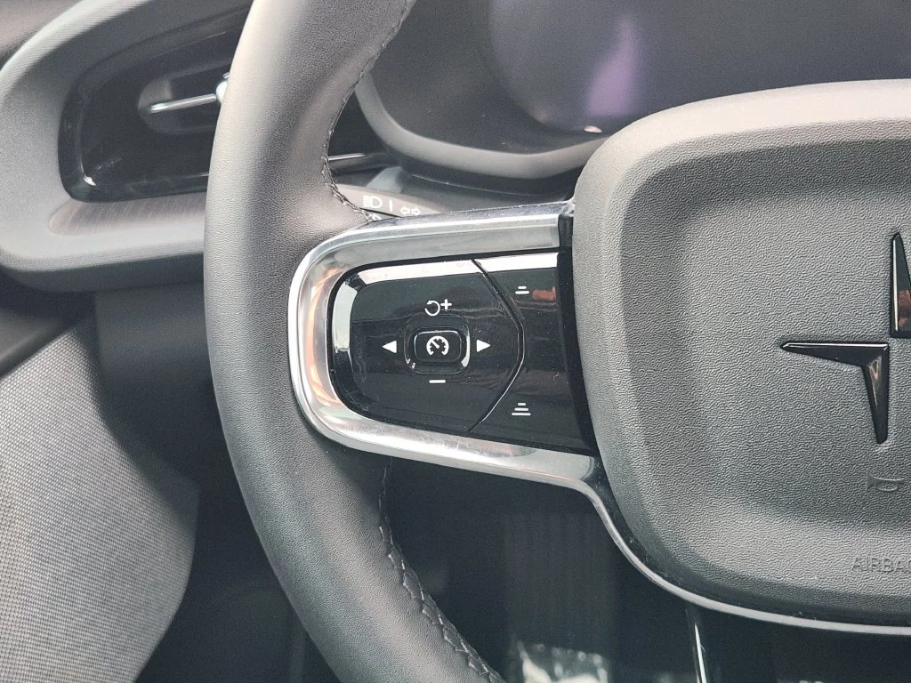 Used 2023  Polestar Long Range Dual Motor image 28